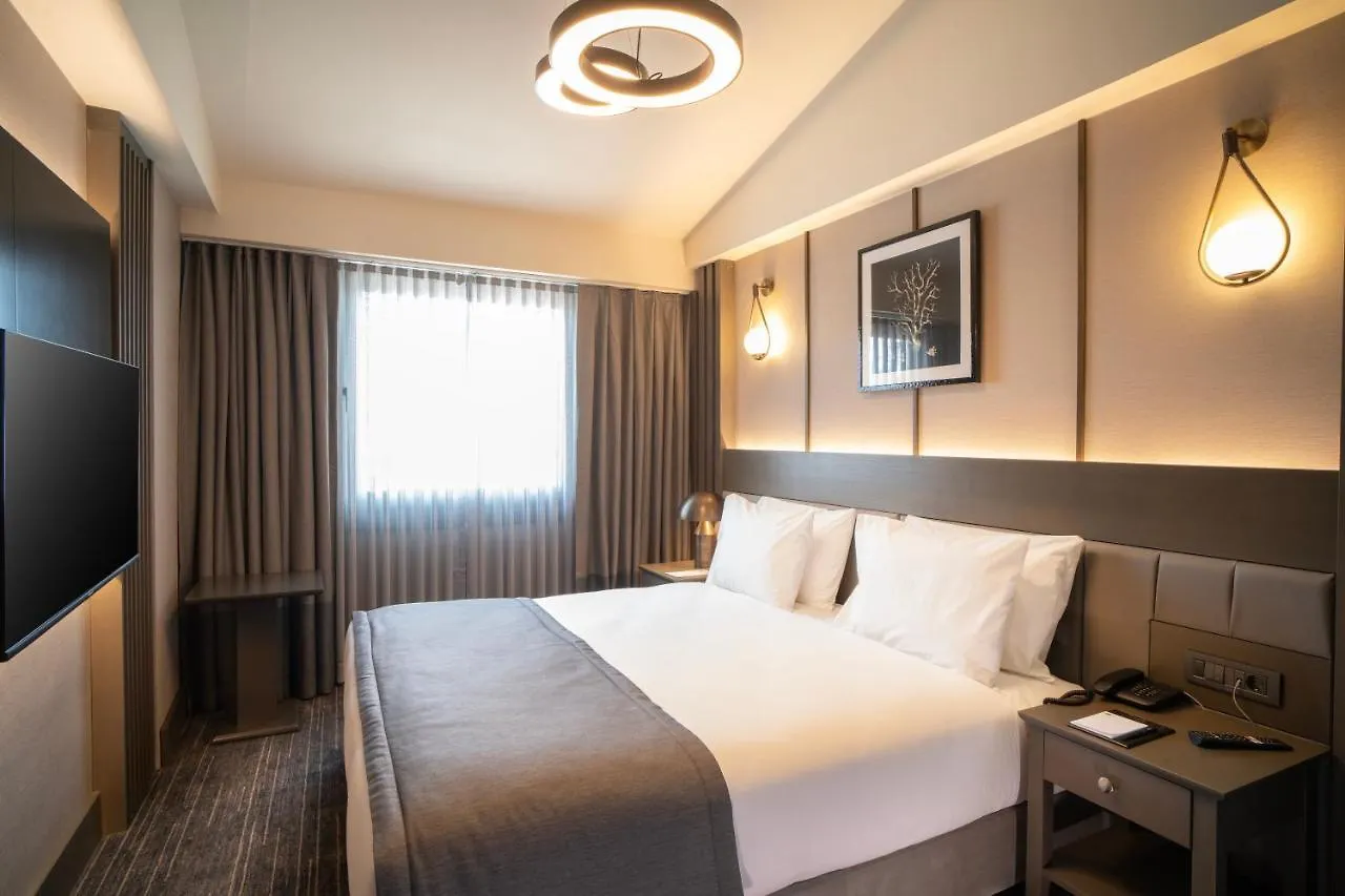 Grand Oztanik Hotel Taksim&Spa Istanbul 4*,