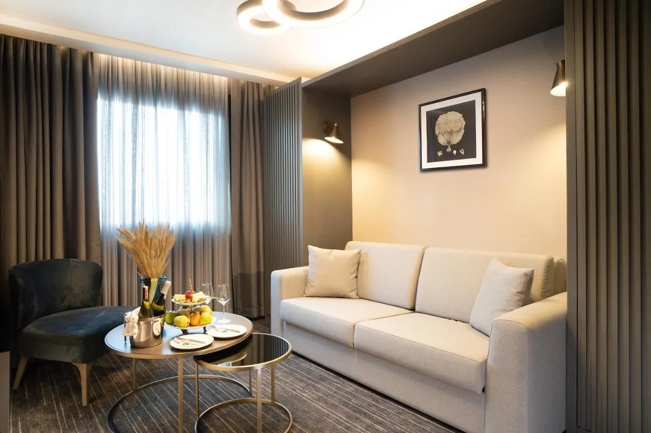 Grand Oztanik Hotel Taksim&Spa Istanbul 4*,